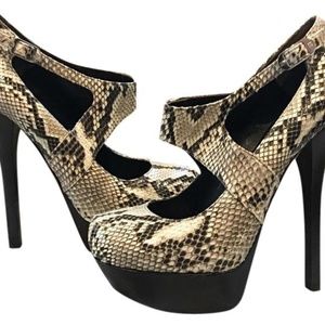 Fendi Python Platform Heels Eu 39.5